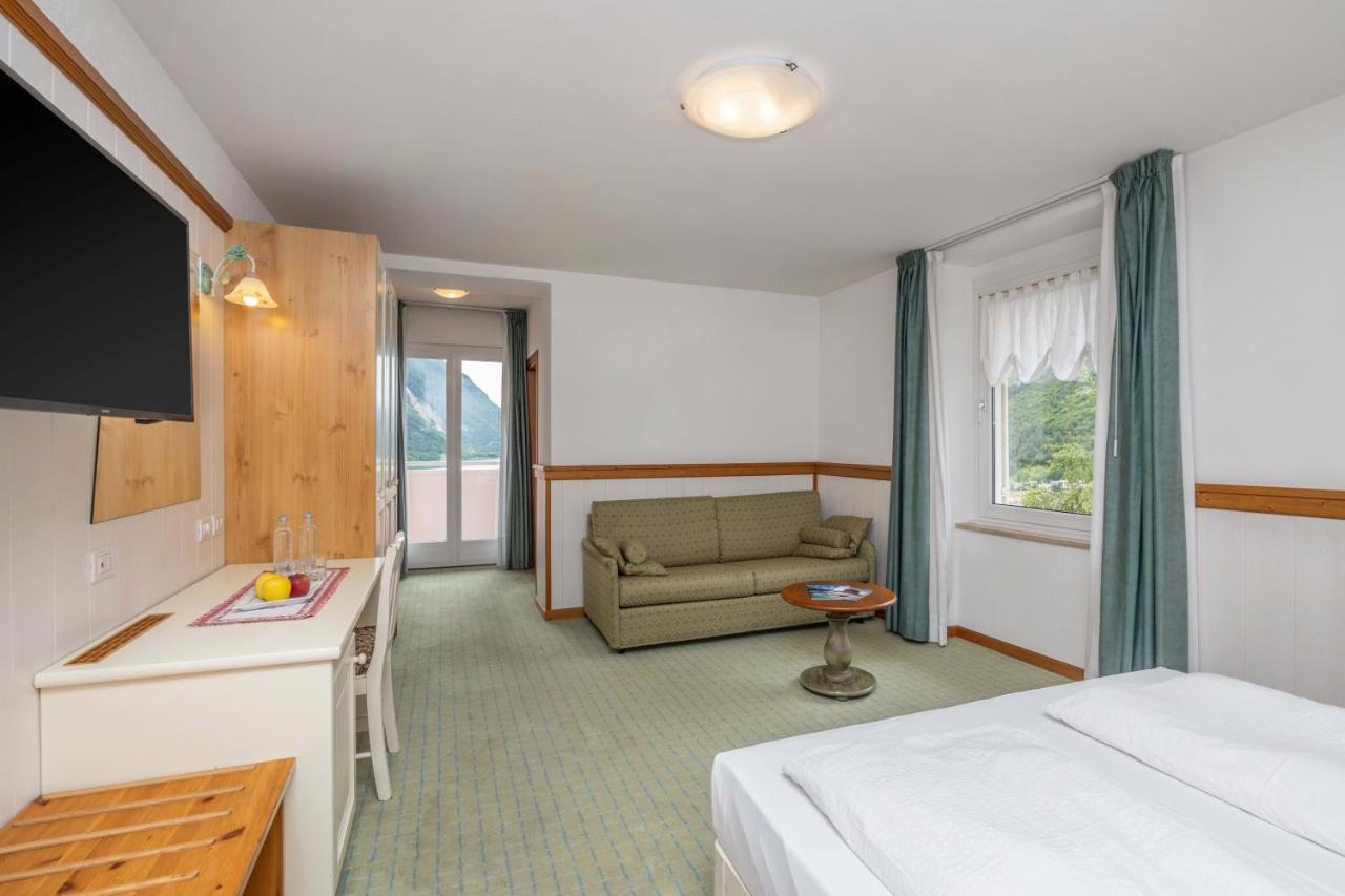 Hotel Londra Slow Living Molveno Esterno foto