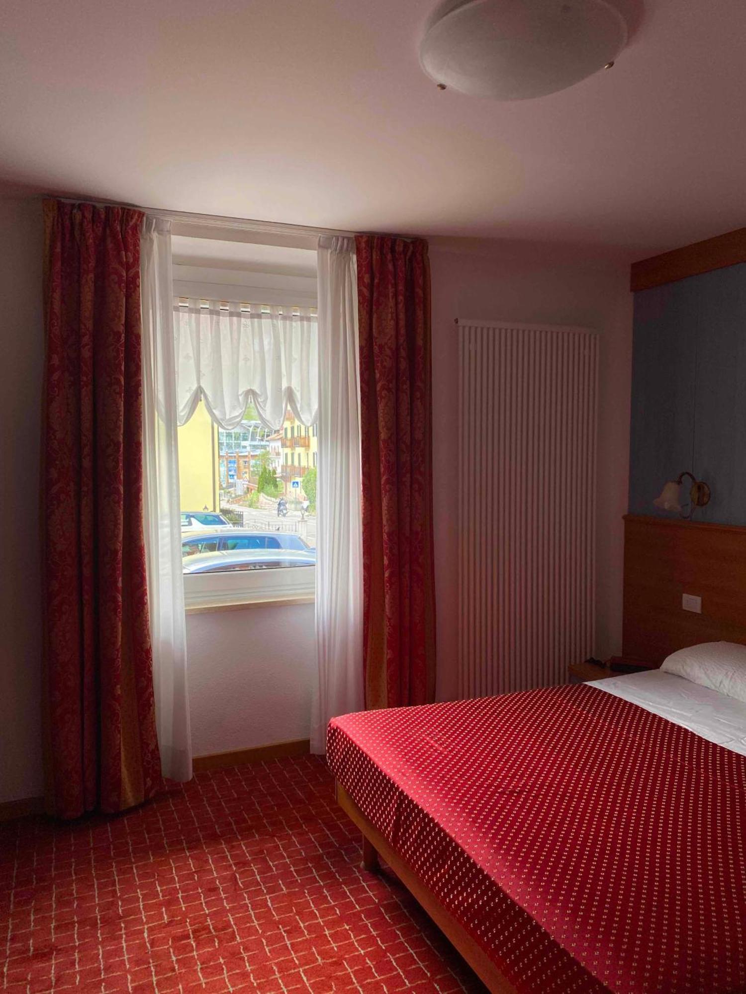 Hotel Londra Slow Living Molveno Esterno foto