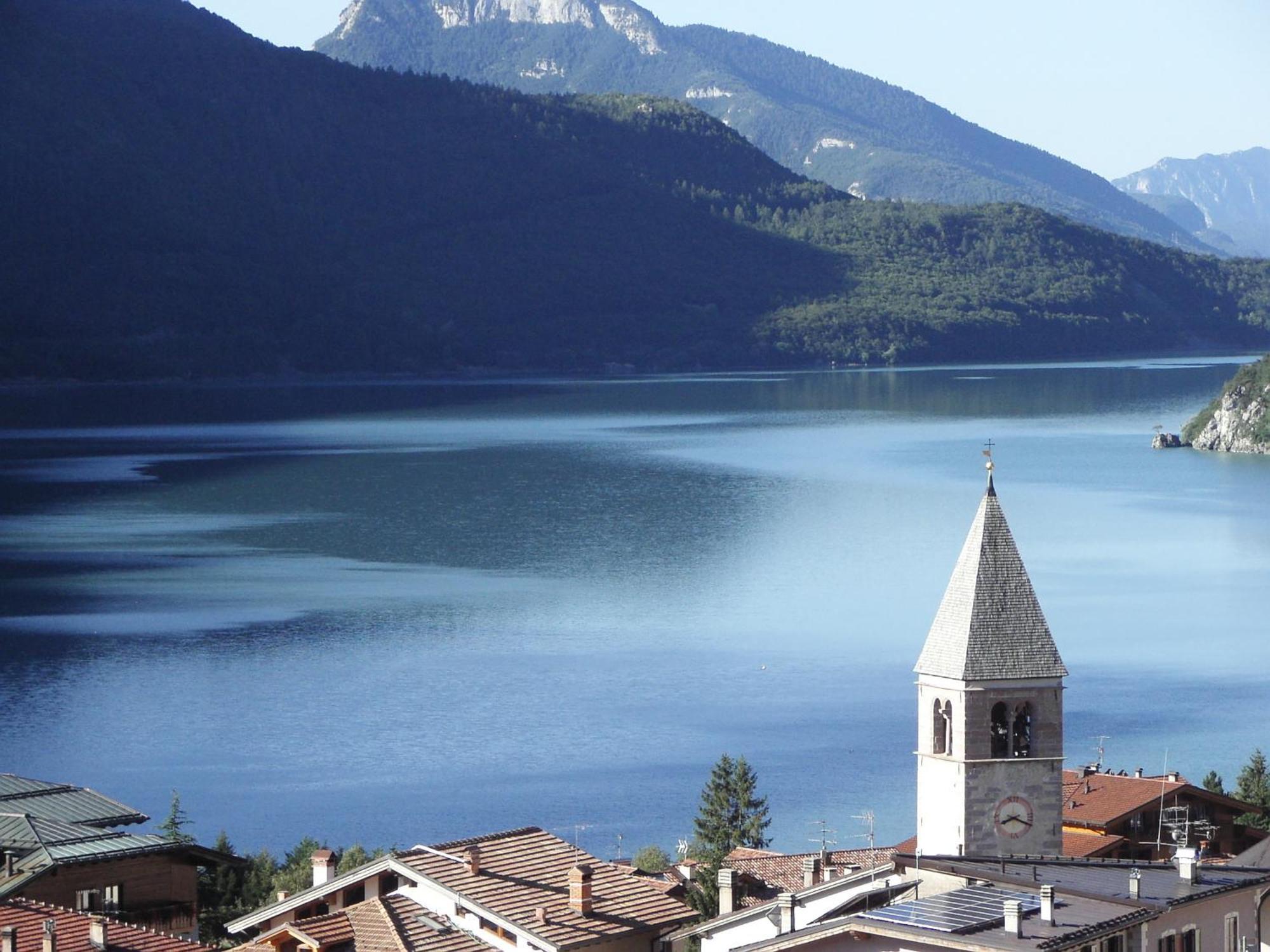 Hotel Londra Slow Living Molveno Esterno foto