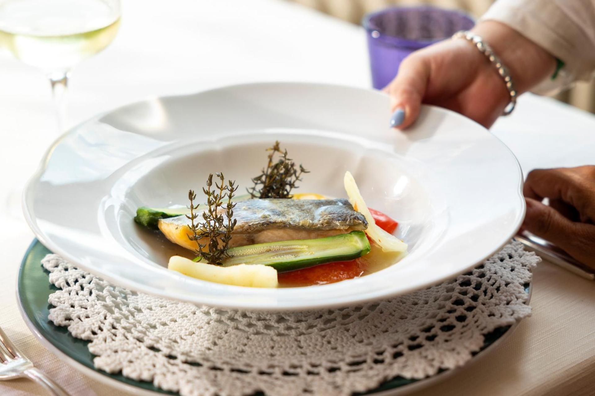 Hotel Londra Slow Living Molveno Esterno foto