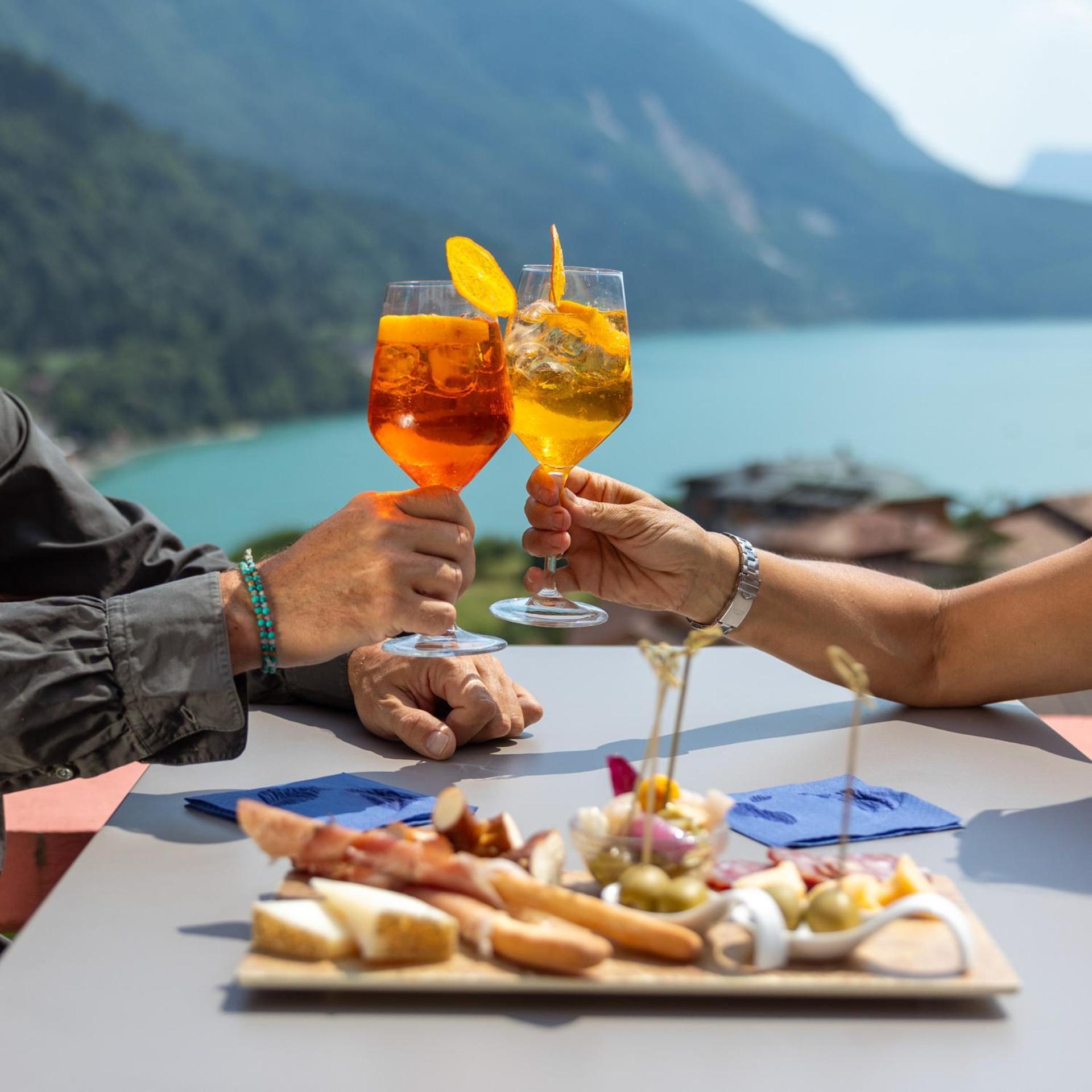 Hotel Londra Slow Living Molveno Esterno foto